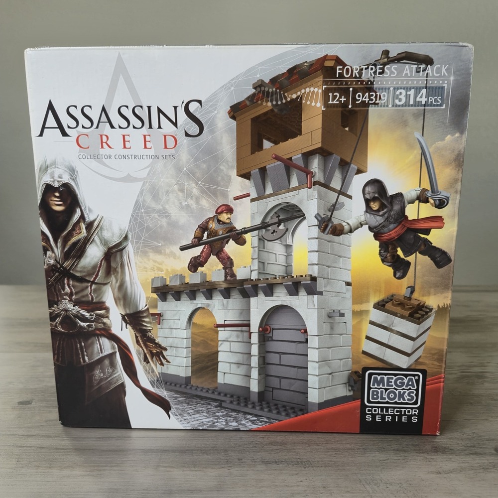 Assassin's Creed Fortress Attack 94319 MEGA BLOKS Collector Series New Sealed